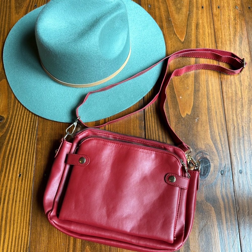 Crossbody Bag ❤️